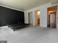 Building Photo - 226 Spring House Ln