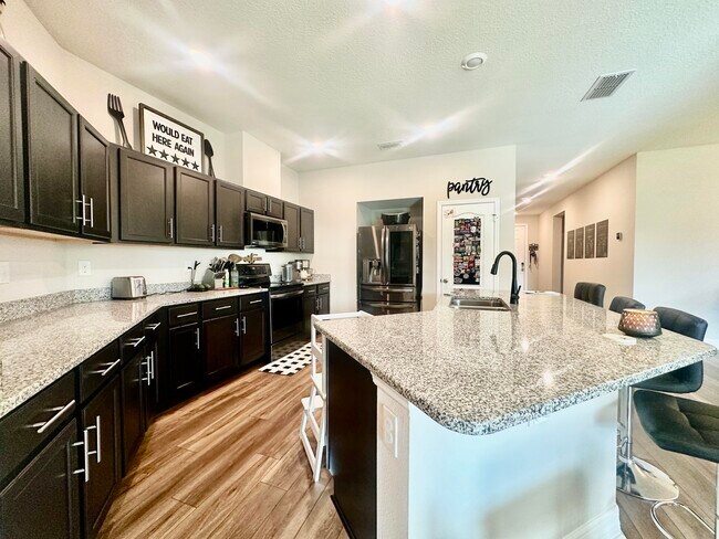 Building Photo - 1256 Potenza Dr