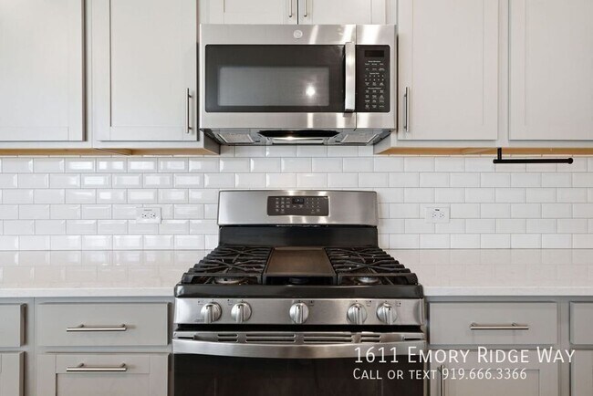 Building Photo - 1611 Emory Ridge Way