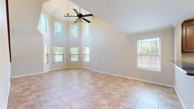 Building Photo - 454 Chimney Hill Dr