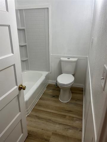 Building Photo - 105 S 3rd St