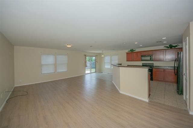 Building Photo - 937 Glenndon Dr
