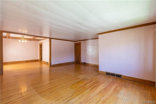 Building Photo - 237 North Park Ave