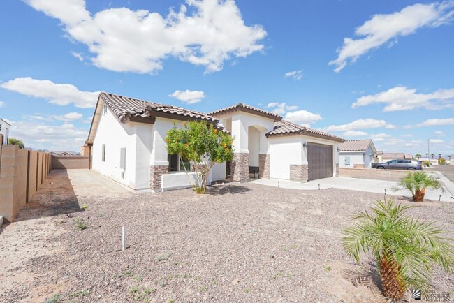 Building Photo - 11762 Gila St