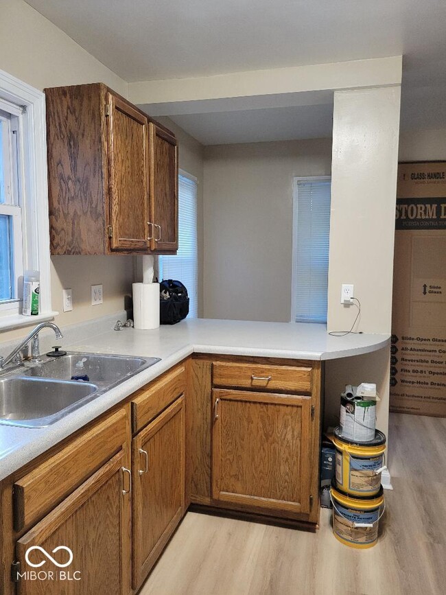 Building Photo - 711 Berkley Rd