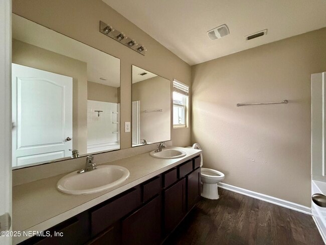 Building Photo - 3583 Sunfish Dr