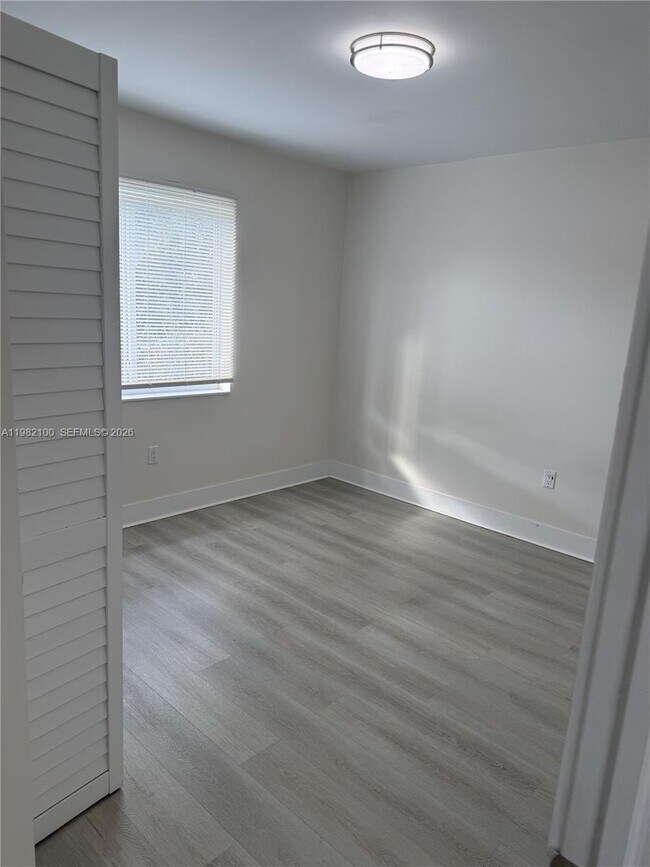 Building Photo - 10384 SW 173rd St