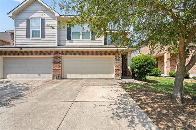 Primary Photo - 1415 Ravenwood Dr