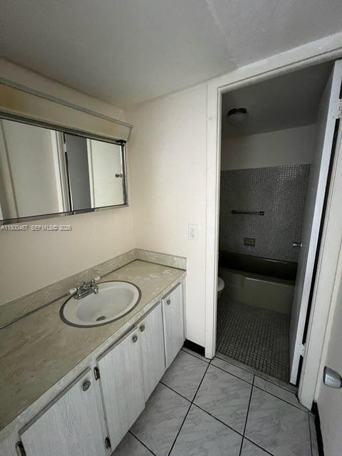 Building Photo - 7125 Dickens Ave