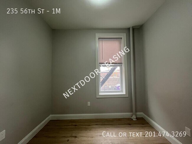 Building Photo - 235 56th St