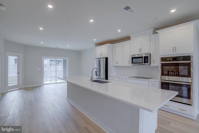 Building Photo - 14138 Gypsum Lp