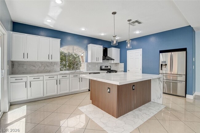 Building Photo - 9975 Mills Reef Ct