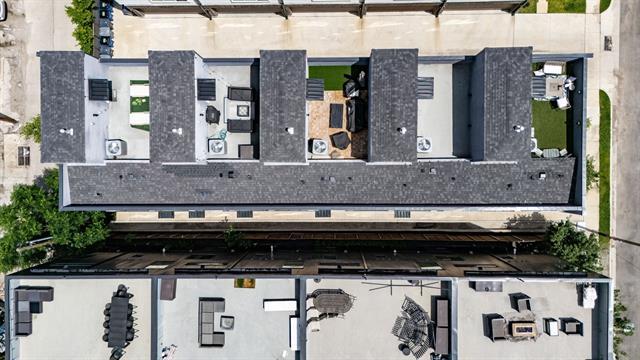 Building Photo - 2102 N Prairie Ave