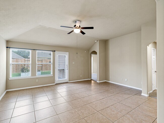 Building Photo - 20622 Sage Rain Ct