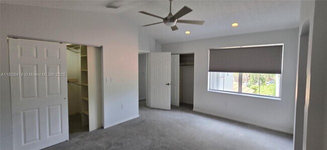 Building Photo - 1145 Yellowheart Way