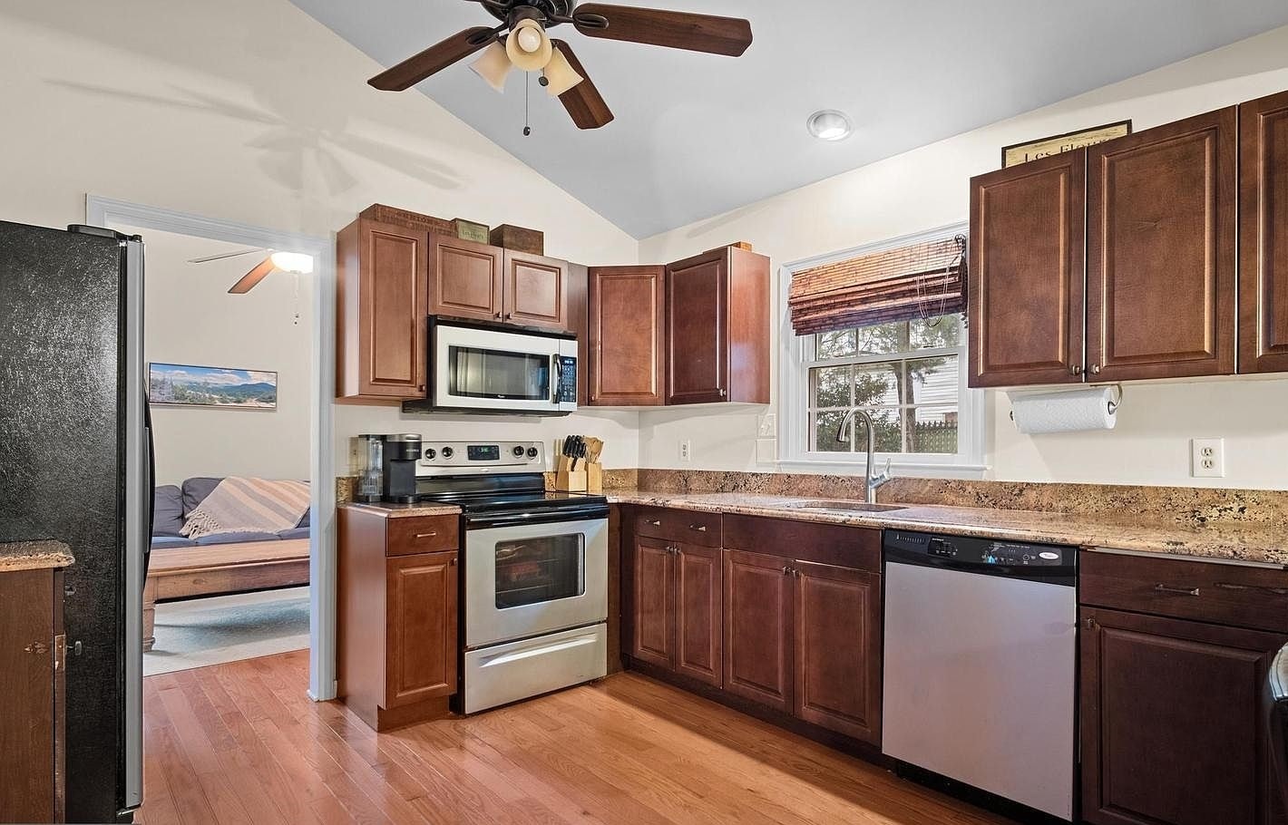 Building Photo - 5516 Virgin Rock Rd