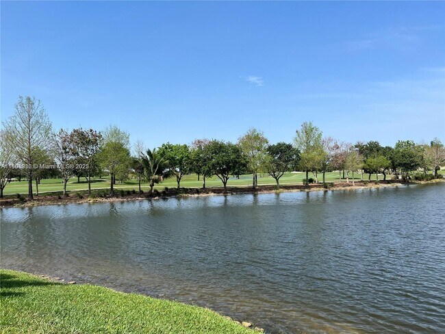 Building Photo - 12510 Vista Isles Dr