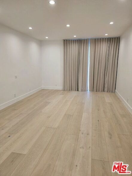 Building Photo - 12115 San Vicente Blvd