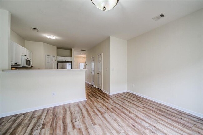 Building Photo - 3285 Hidden Cove Cir NW