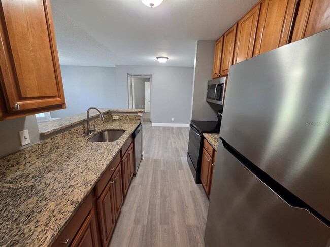 Building Photo - 6130 Westgate Dr