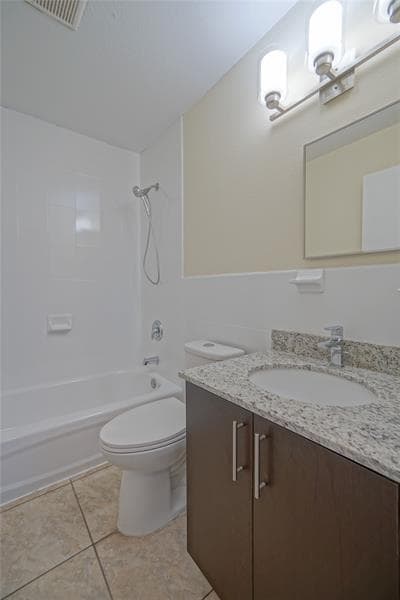 Building Photo - 5720 SW 26th St