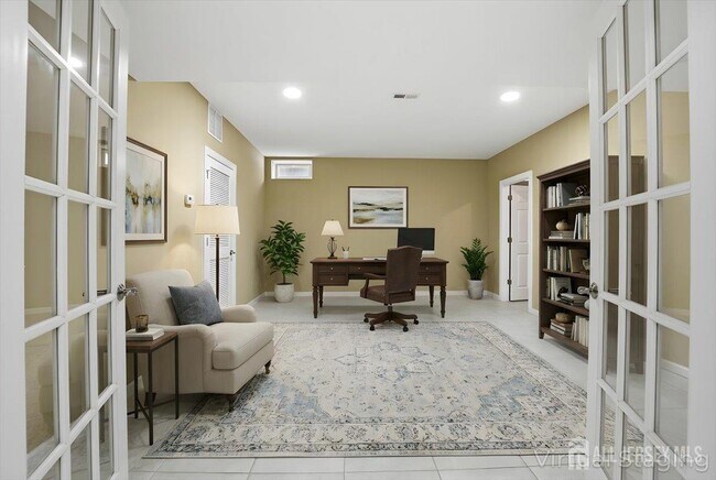 Building Photo - 86 Davinci Dr