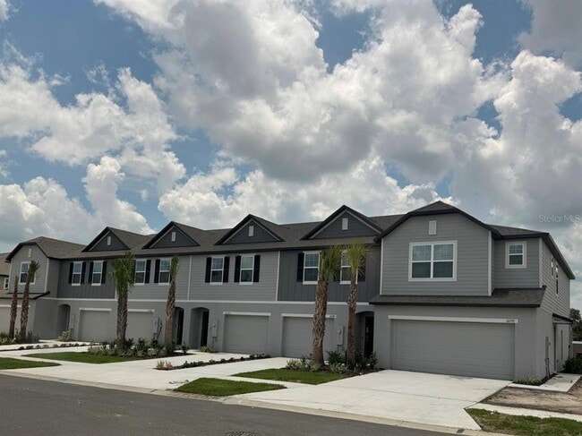 Building Photo - 10777 Ironwood Tree Wy