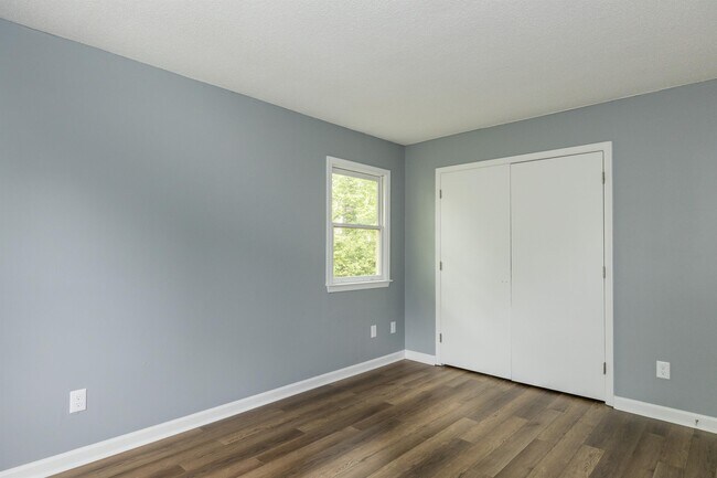 Building Photo - 8221 Rocky Ct