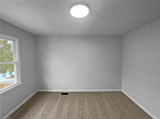 Building Photo - 5712 Landerwood Dr