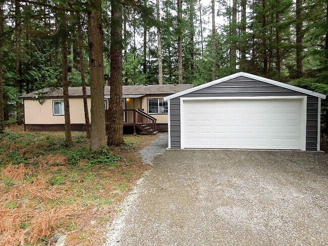Primary Photo - Remodeled 3 Bedroom Home with 2 Car Garage!