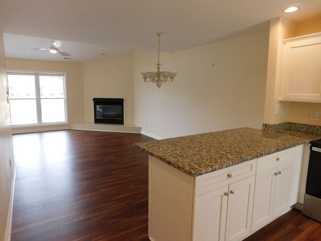Building Photo - 7151 Windward Dr