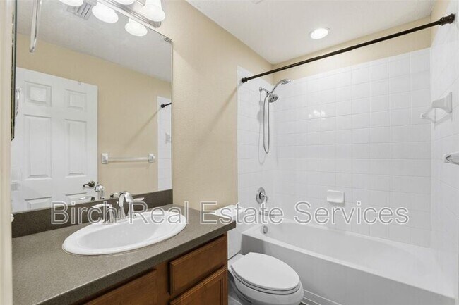 Building Photo - 11840 13th Way N