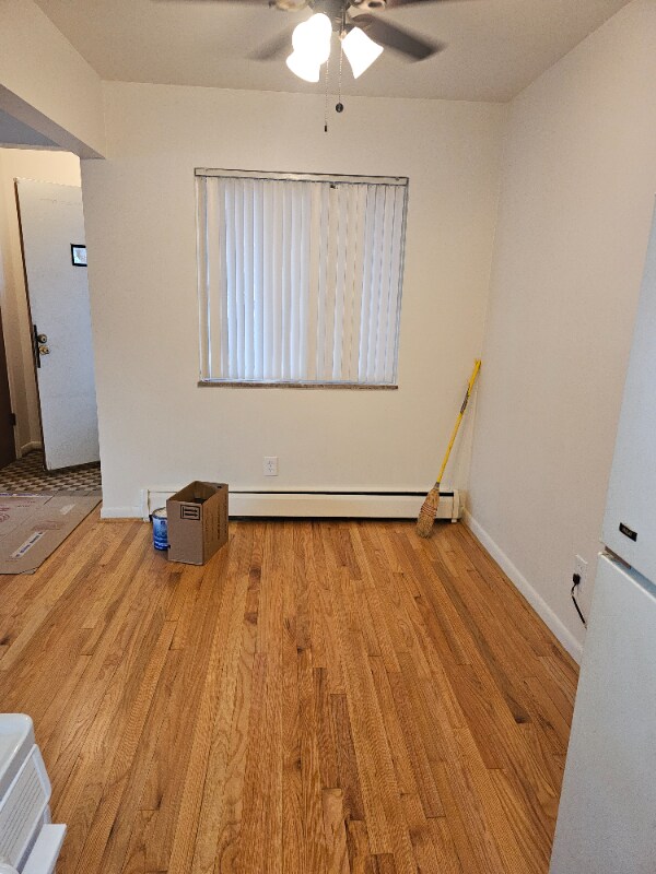 Building Photo - 2525 E Maple Rd