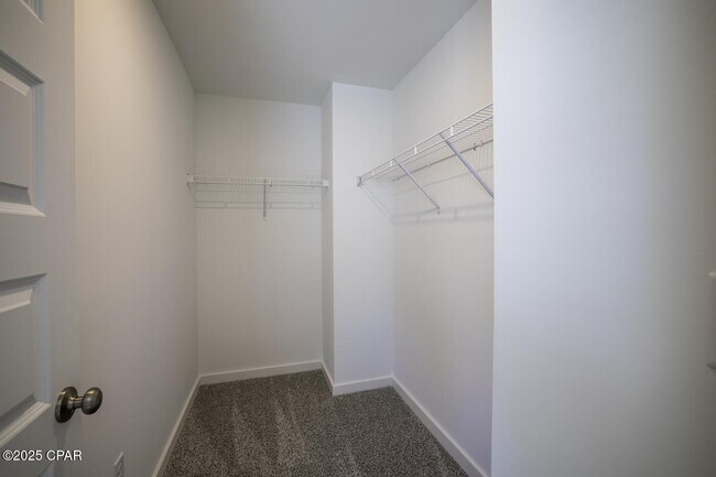 Building Photo - 5860 Tyndall Pkwy