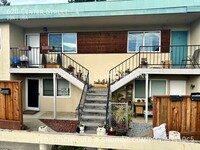 Building Photo - Capitola 2 Bed / 1 Bath 2nd Story Apartment