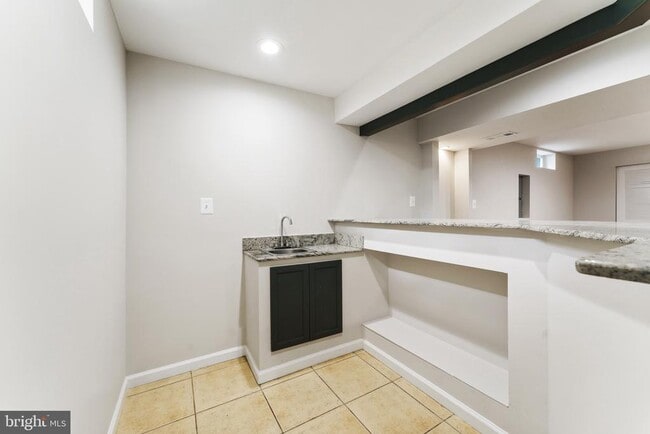 Building Photo - 9815 Doubletree Ln