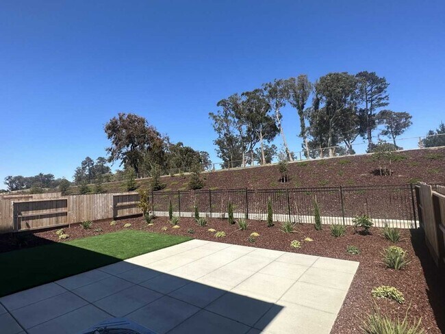 Building Photo - 4140 Markovich Ct
