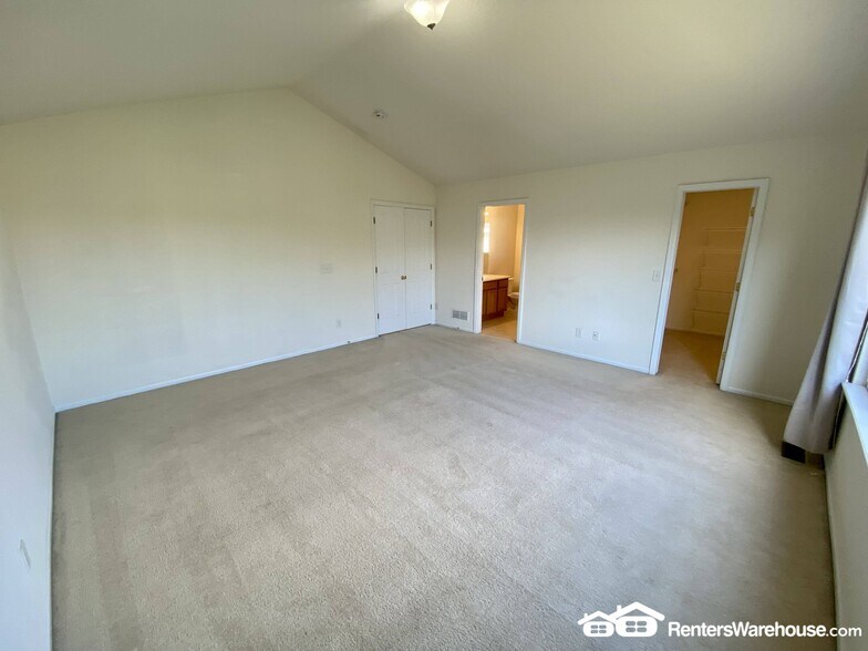 Building Photo - 3754 Shadow Canyon Trail