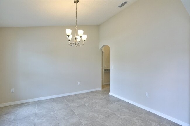 Building Photo - 426 Lanfair Ave