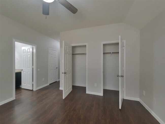 Building Photo - 2331 Gianna Way