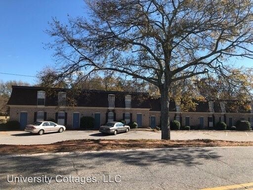 Building Photo - 100 Regency Dr