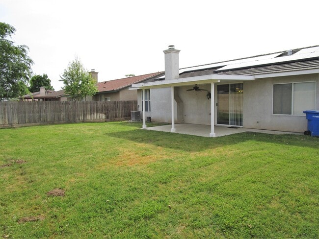 Building Photo - 2777 Stonecrest Way