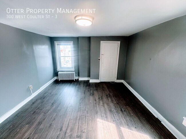 Building Photo - 300 W Coulter St