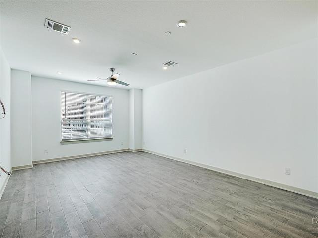 Building Photo - 563 Eiseley Dr