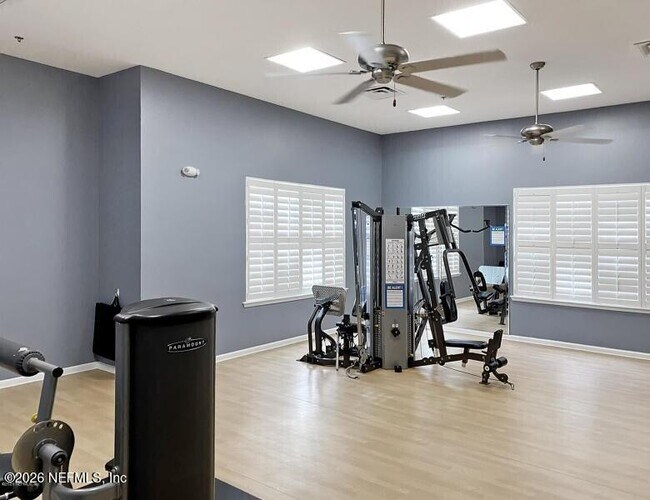 Building Photo - 8227 Lobster Bay Ct