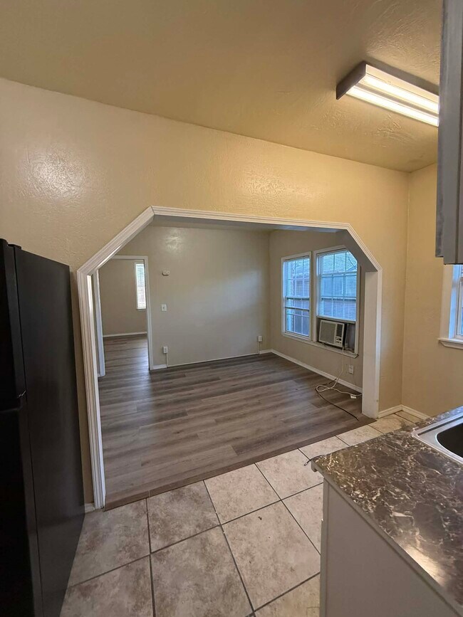 Building Photo - The Georgian