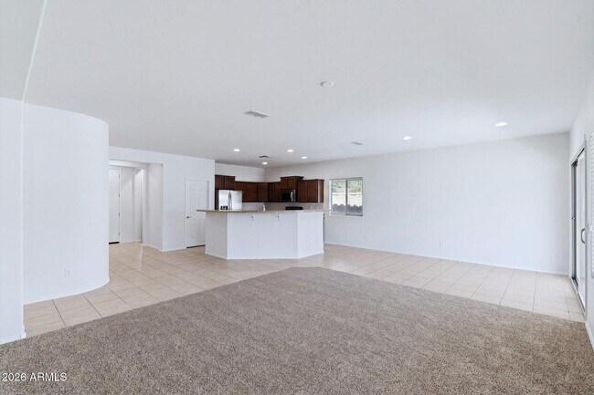 Building Photo - 10733 W Lariat Ln