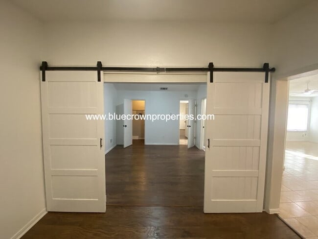 Building Photo - 2702 Stonecreek Pl