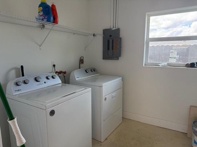 Building Photo - 4399 Forest Ln