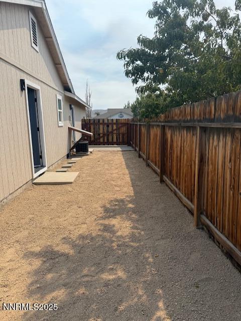 Building Photo - 687 Jennys Ln